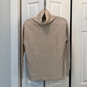 EUC Nic+Zoe sweater